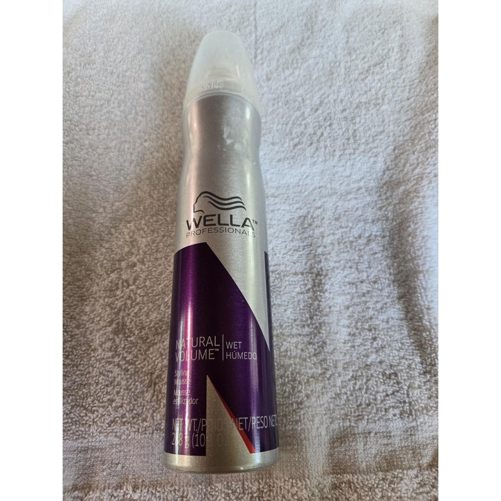 Wella Natural Volume Styling Mousse 288g 10.1oz Hold Level 2 Professional NOS